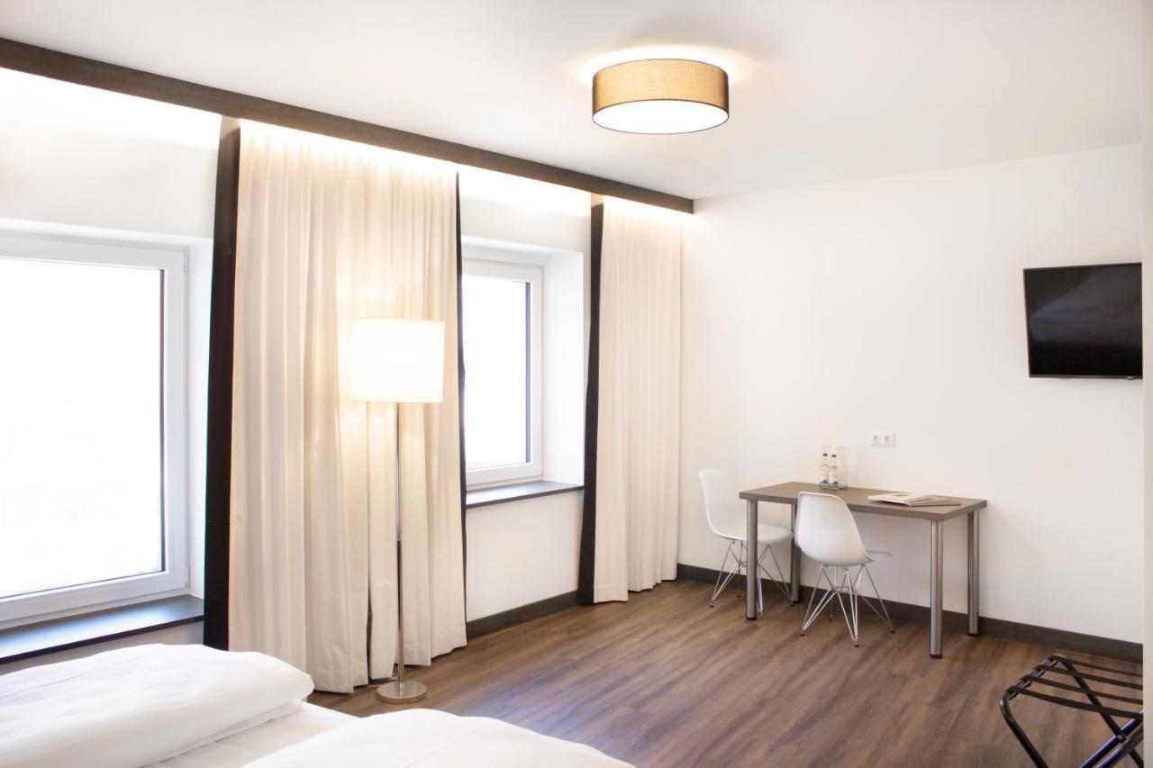 Ku Hotel By Wmm Hotels Кулмбах Екстериор снимка